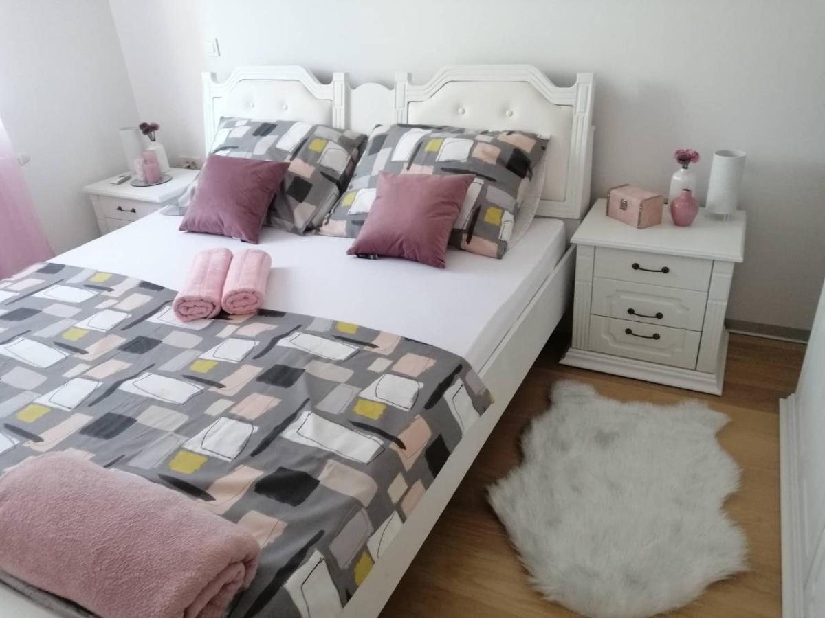 Apartman Natali*** Varazdin Exterior photo