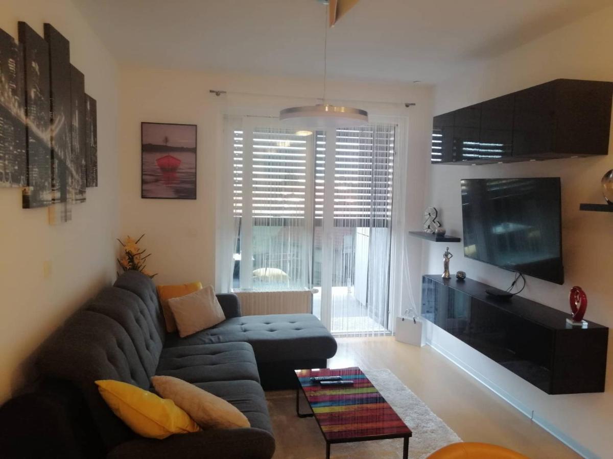 Apartman Natali*** Varazdin Exterior photo